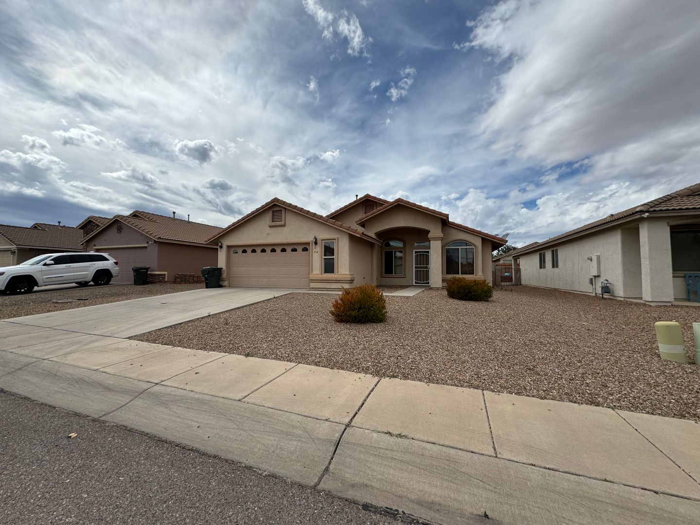 Sierra Vista House: 712 Temple Drive