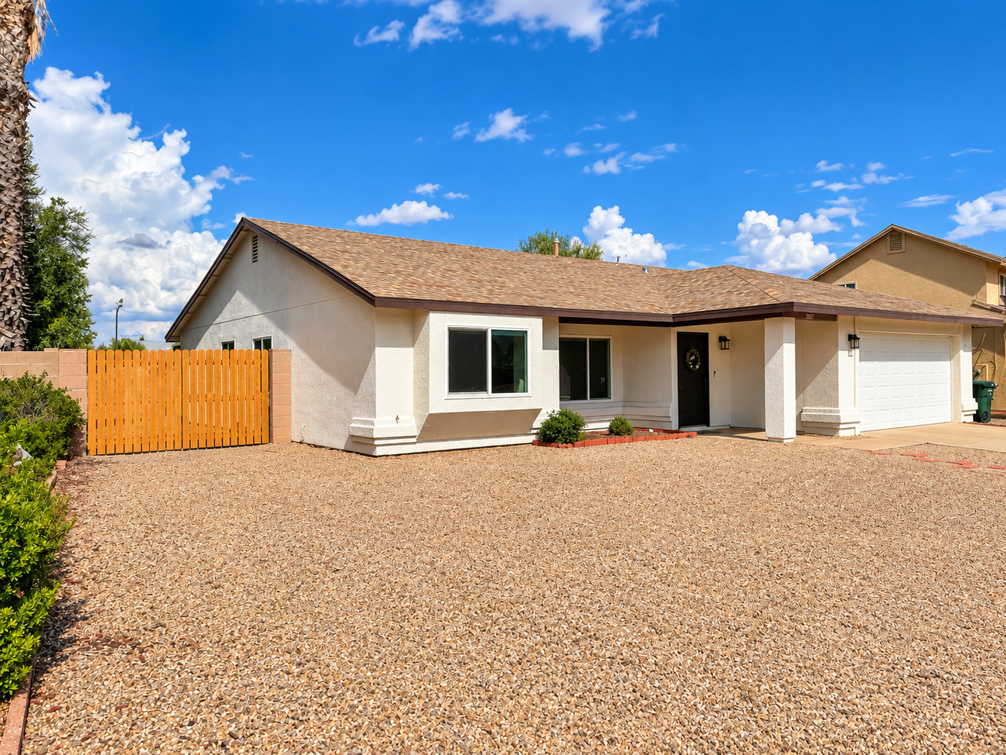 Sierra Vista House: 2261 Iris Drive