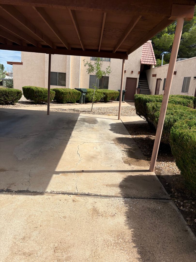Sierra Vista Condo: 4175 Calle Ladero #A