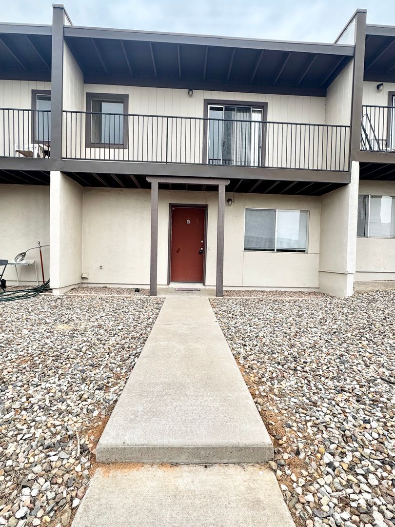 Sierra Vista House: 4151 Calle Ladero #B