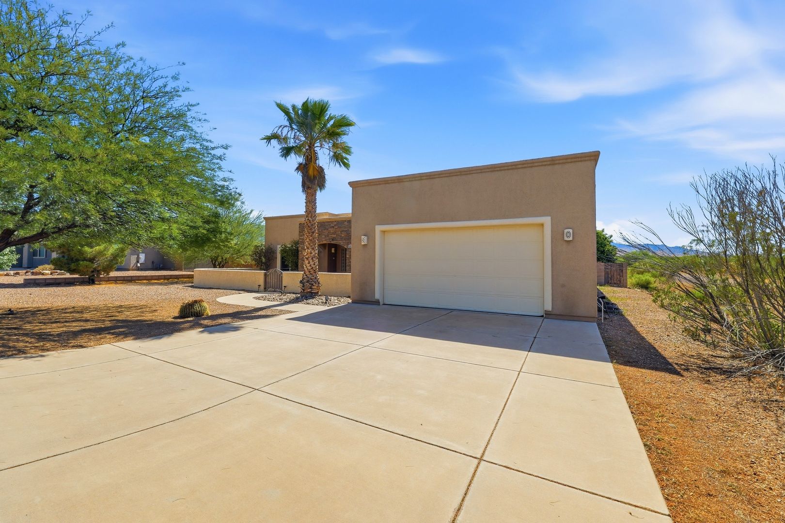 Sierra Vista House: 4212 S Hackberry Dr