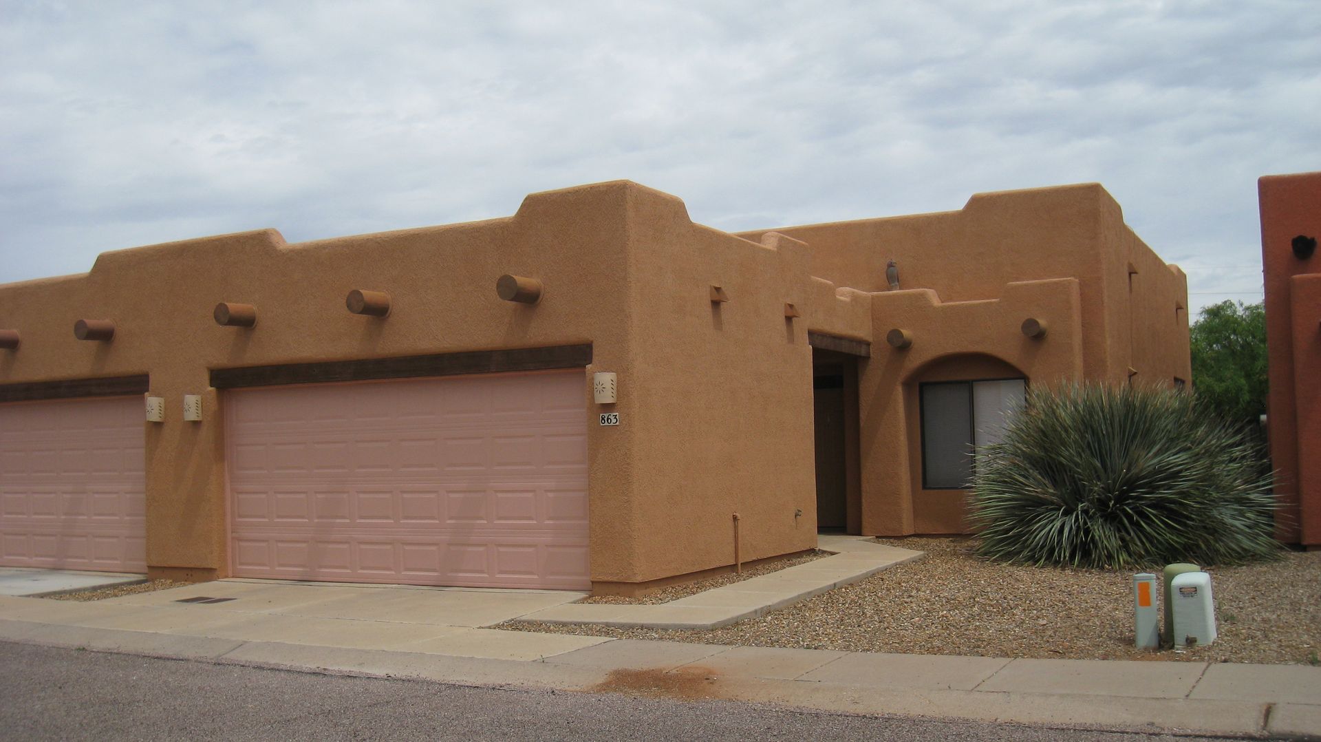 Sierra Vista House: 863 Ocotillo Drive
