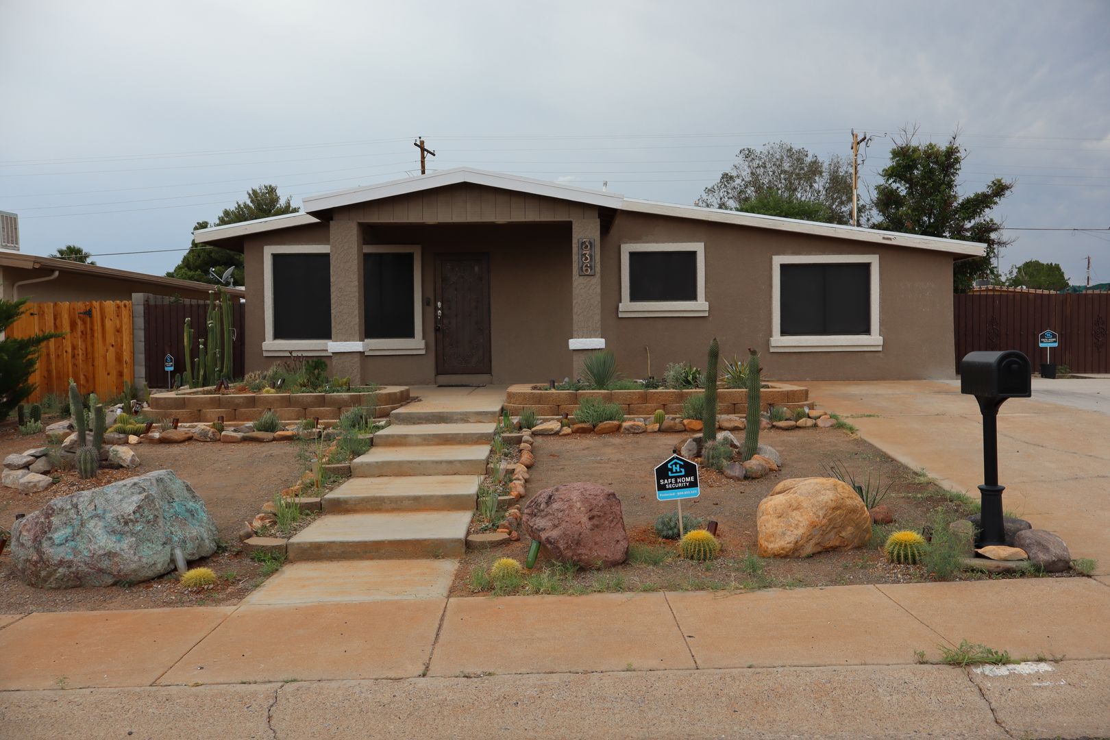 Sierra Vista House: 336 Colombo