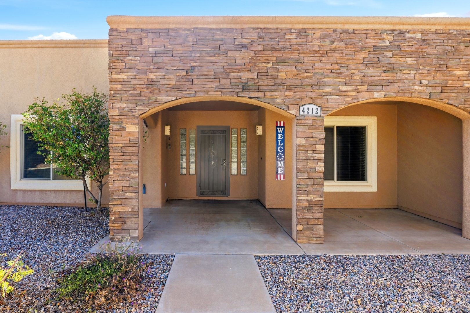 Sierra Vista House: 4212 S Hackberry Dr