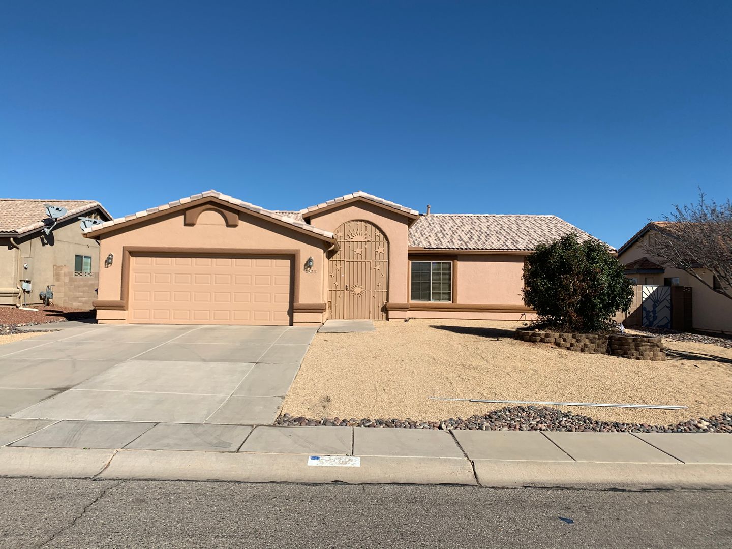 Sierra Vista House: 2875 Sierra Bermeja Drive