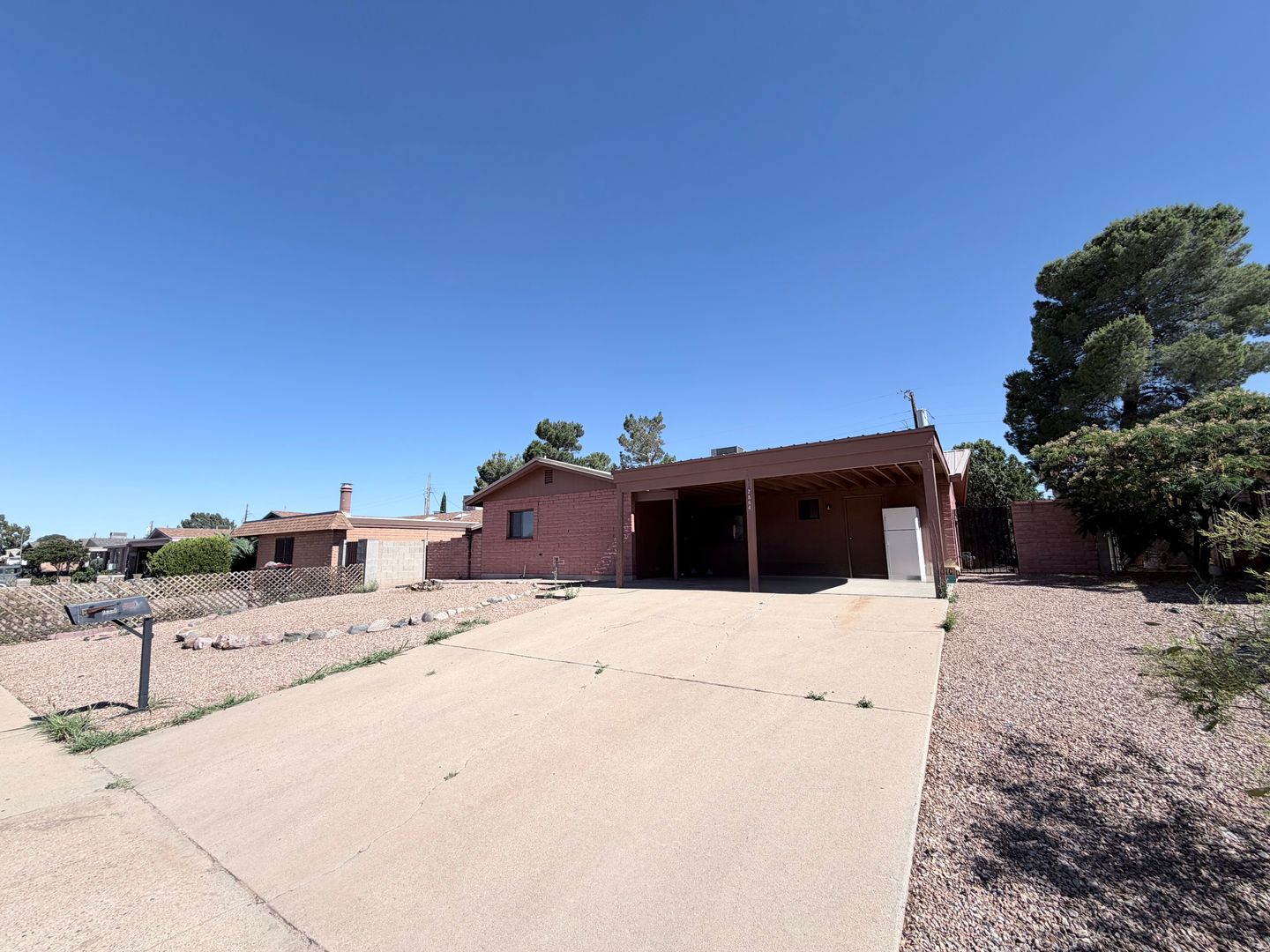 Sierra Vista House: 2864 Wilcox