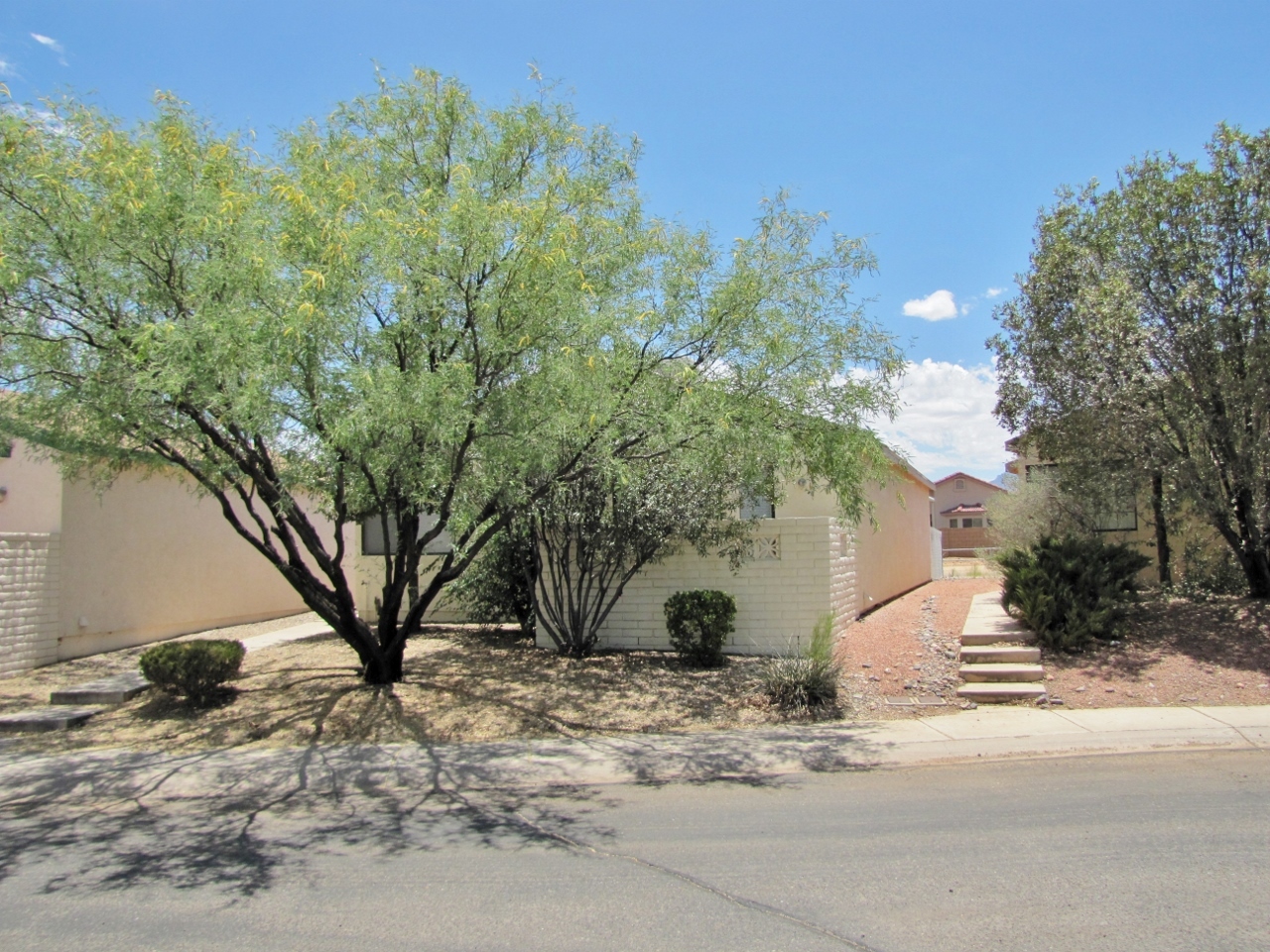 Sierra Vista House: 752 Sunset Vista Drive