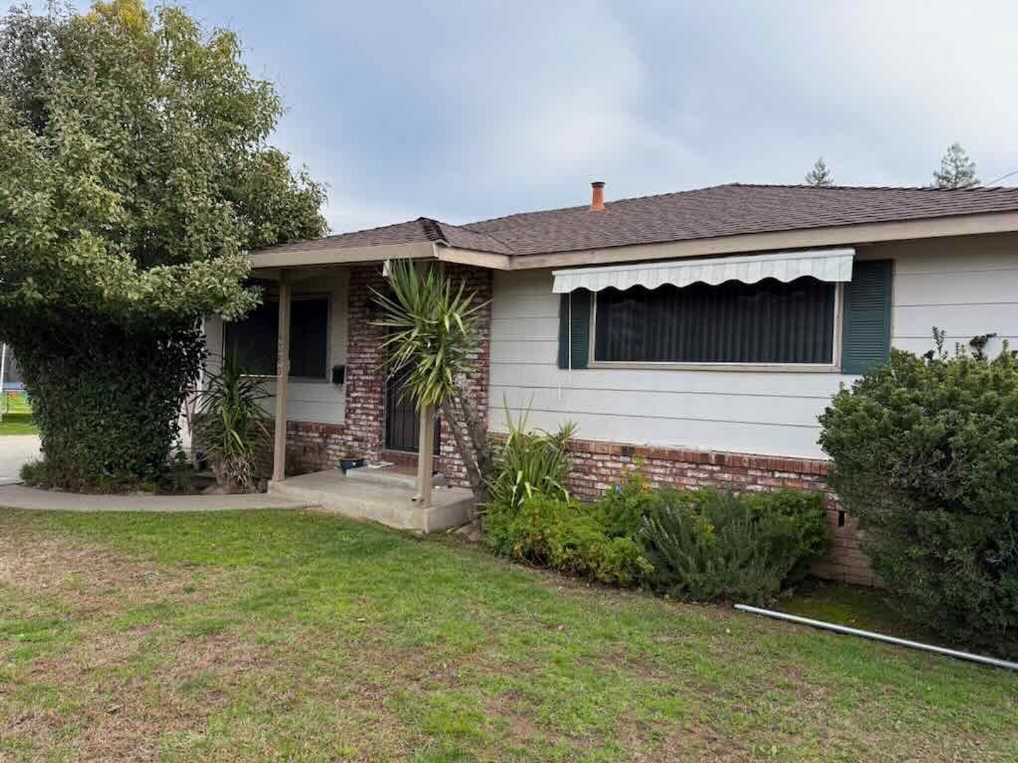 Sacramento Apartment: 69th St