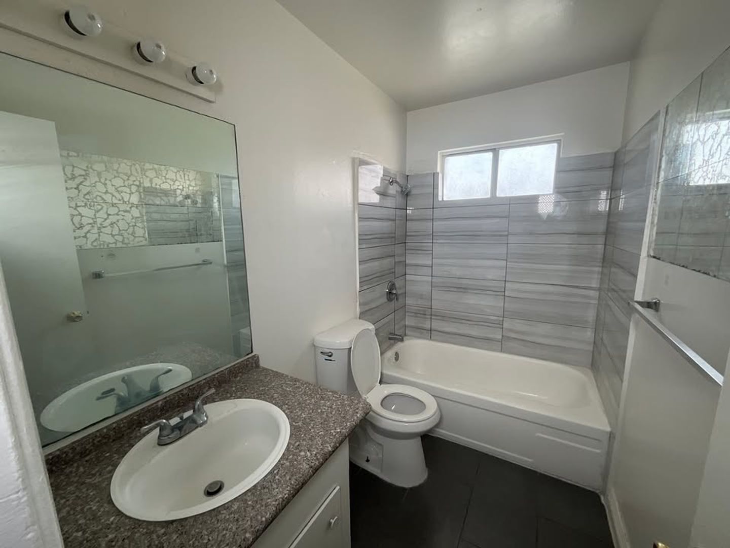 Las Vegas Apartment: 3800 Hazelwood St