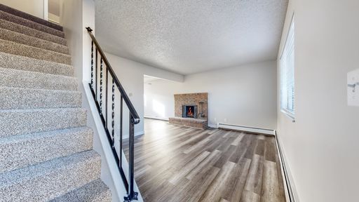 Listing photo thumbnail