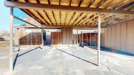 Listing photo thumbnail
