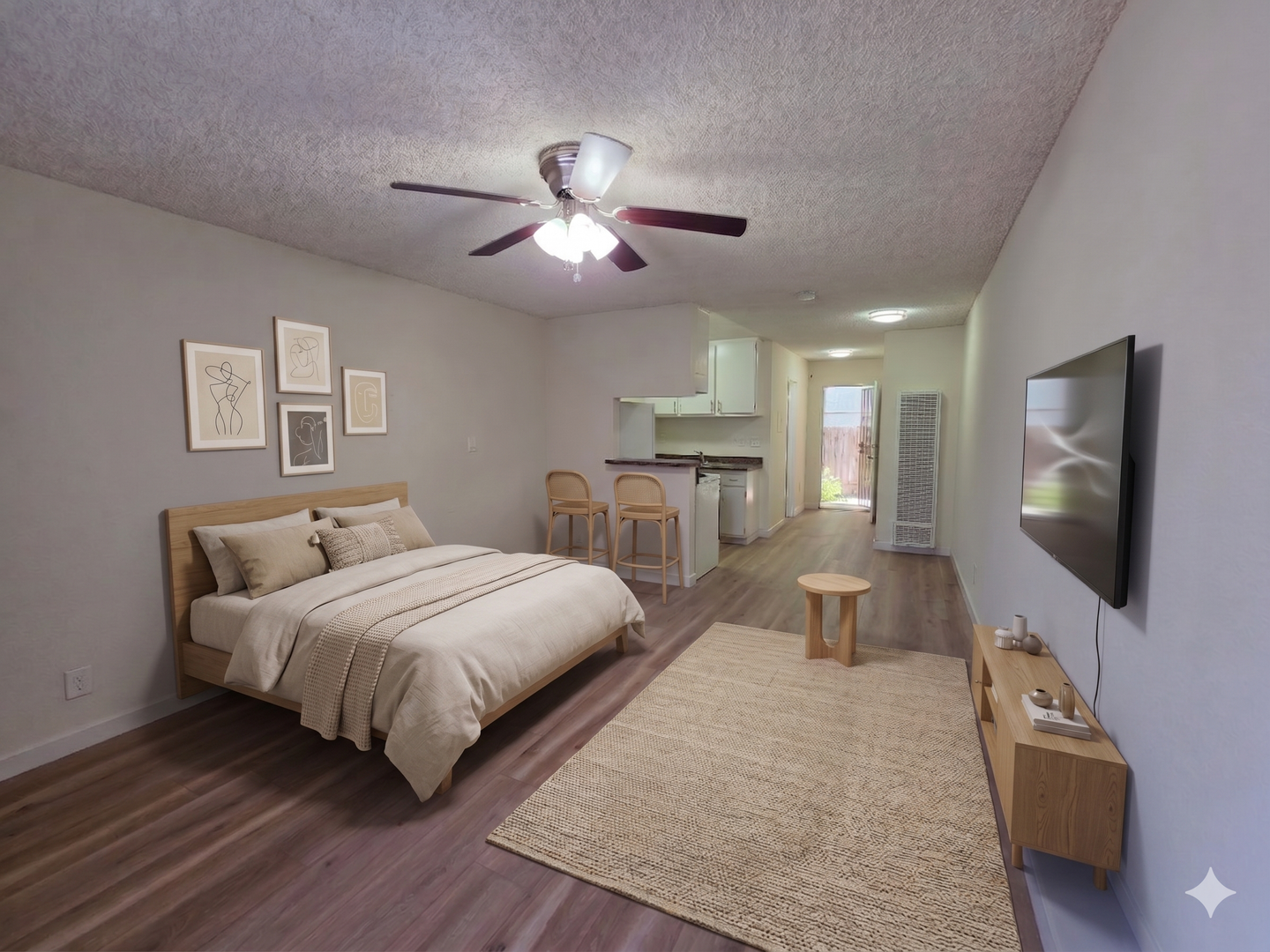 Panorama City Apartment: 9216 Van Nuys Blvd