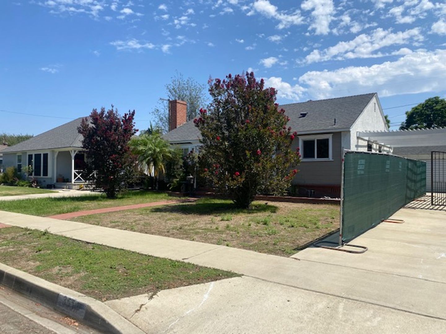 Long Beach Apartment: 3514 Montair Ave