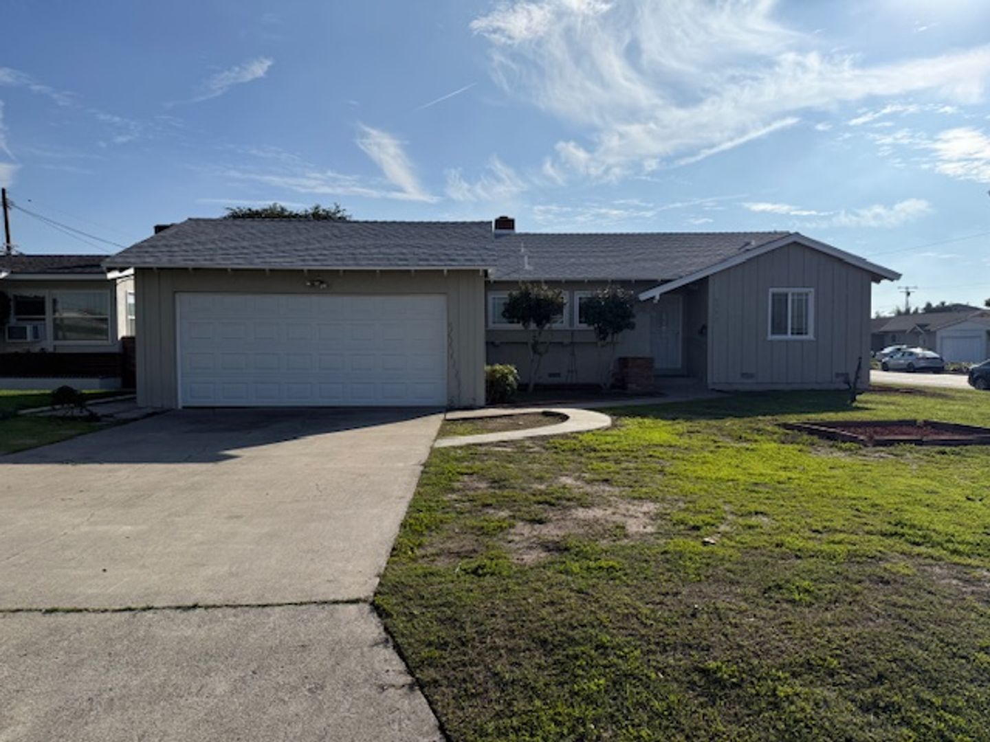 Garden Grove House: 9272 Imperial Ave