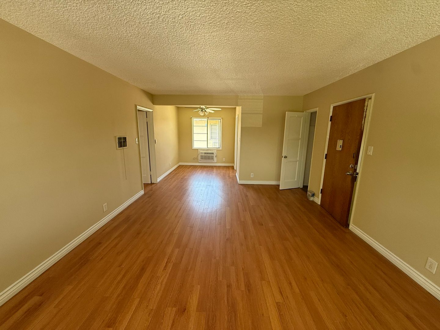Glendale Apartment: 1133 Spazier Ave