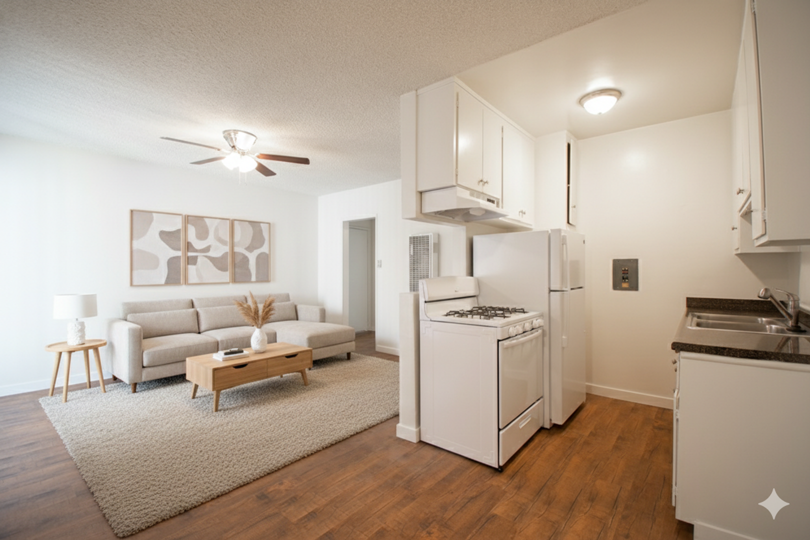 Los Angeles Apartment: 10121 Tabor St