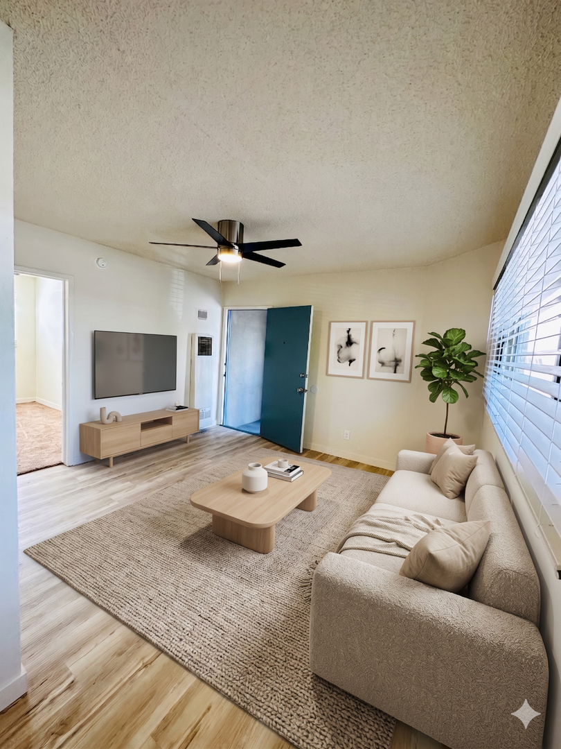 Los Angeles Apartment: 10300 National Blvd