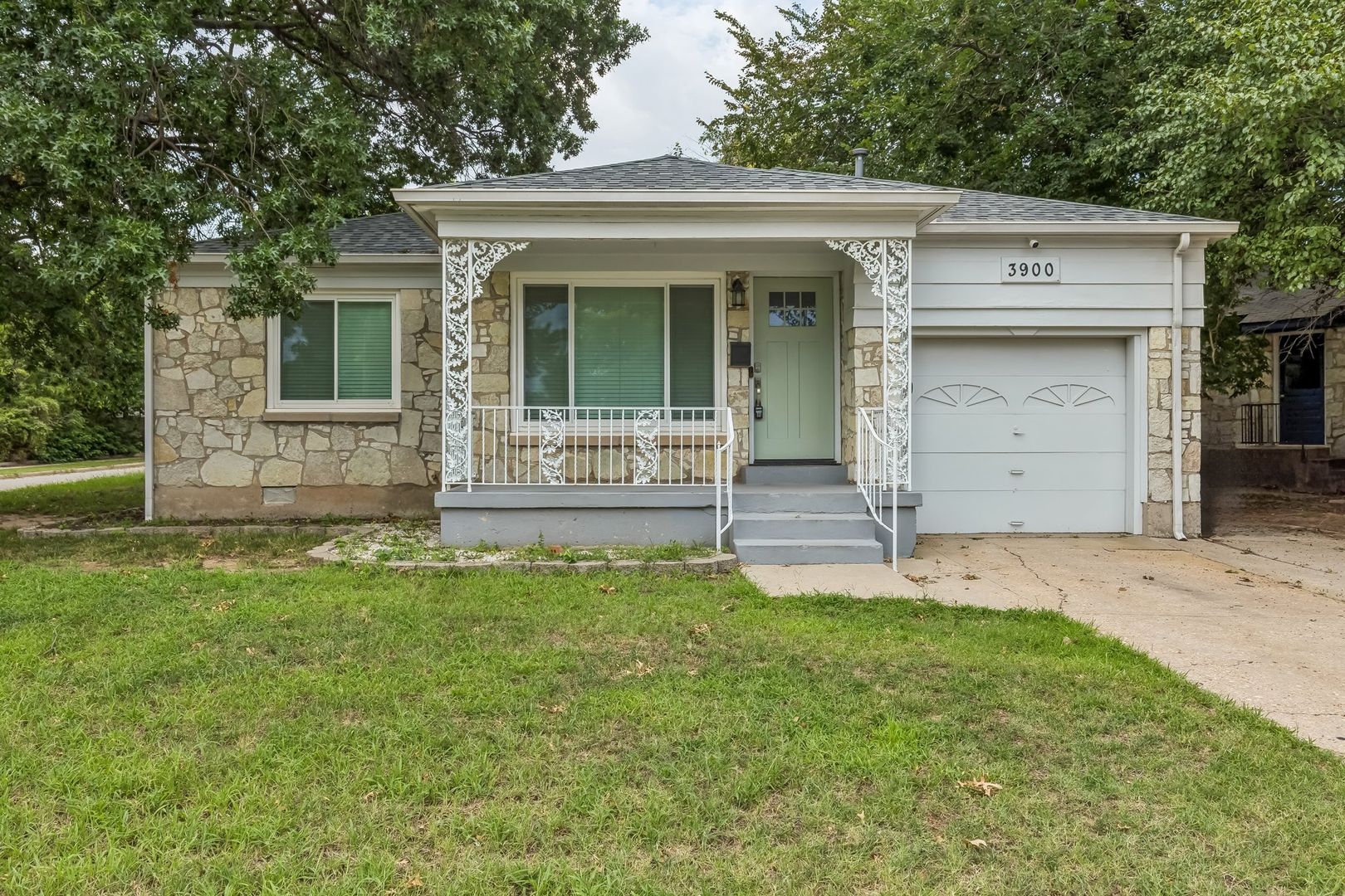 Oklahoma City House: 3900 NW 27th St