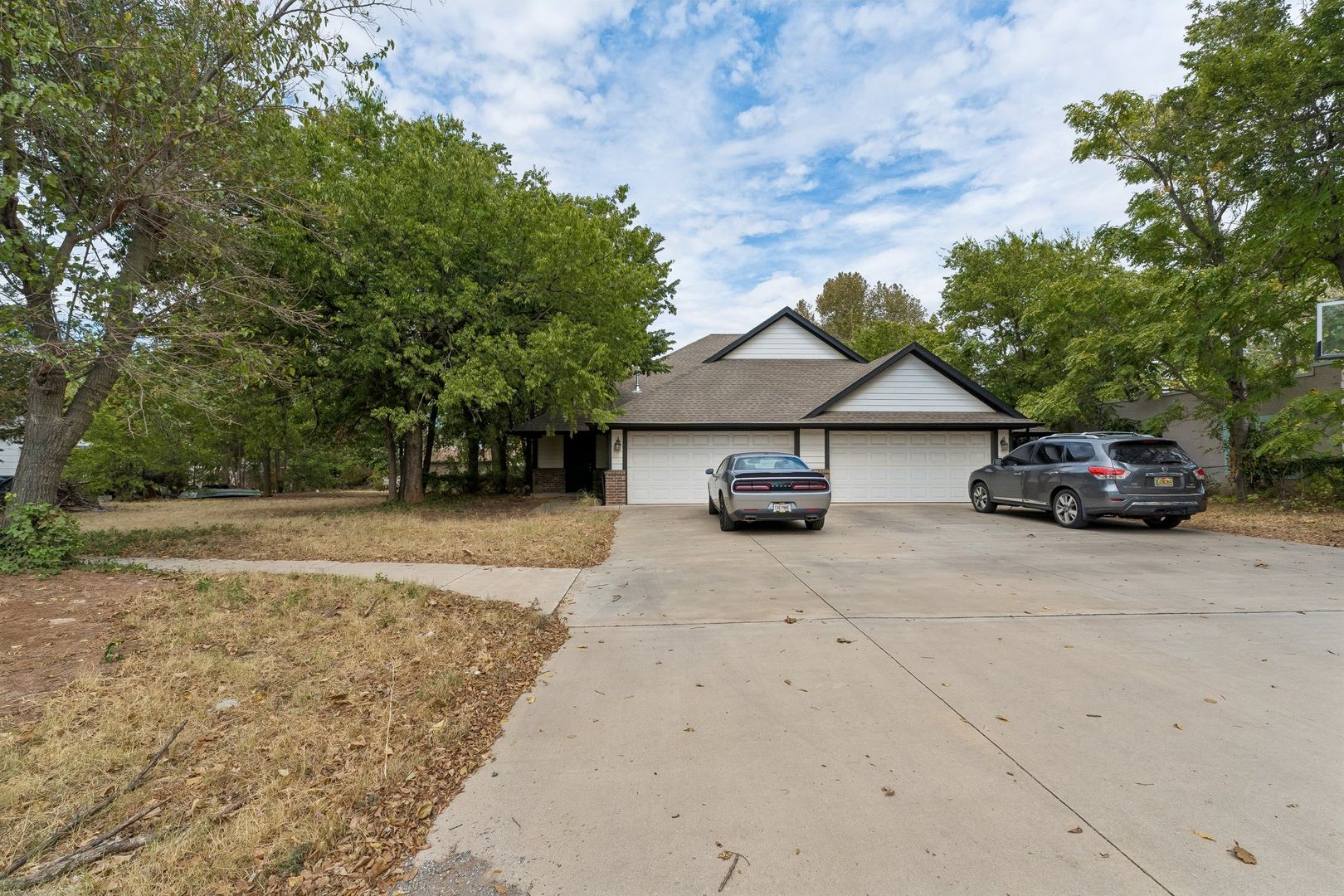El Reno House: 706 W London St