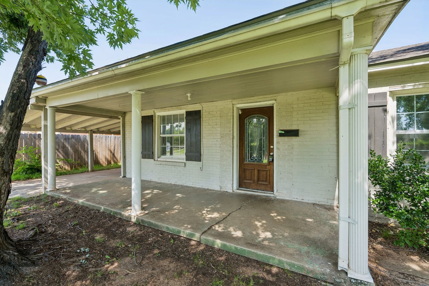 Midwest City House: 510 N Marshall Dr