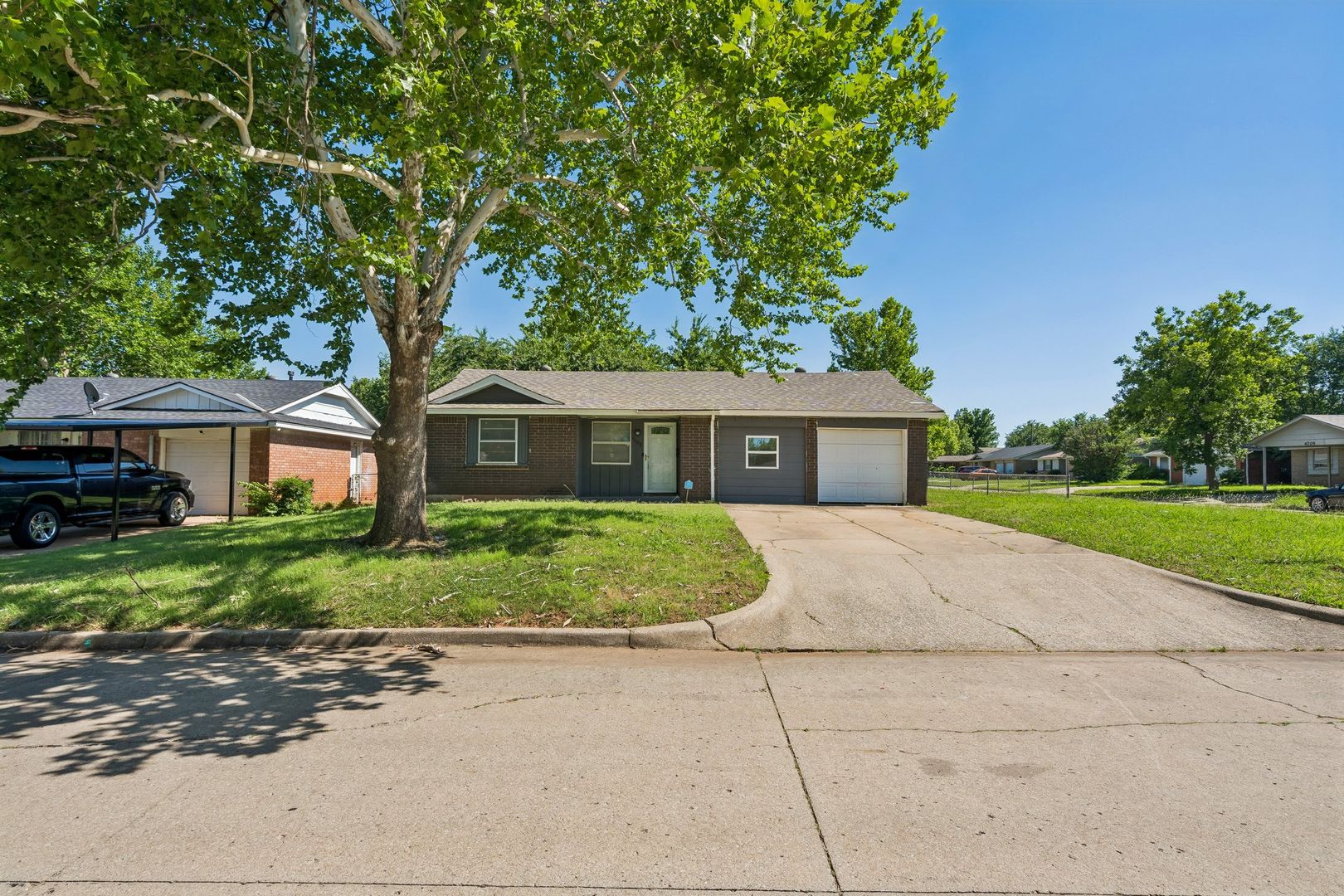 Oklahoma City House: 4008 SE 46th St