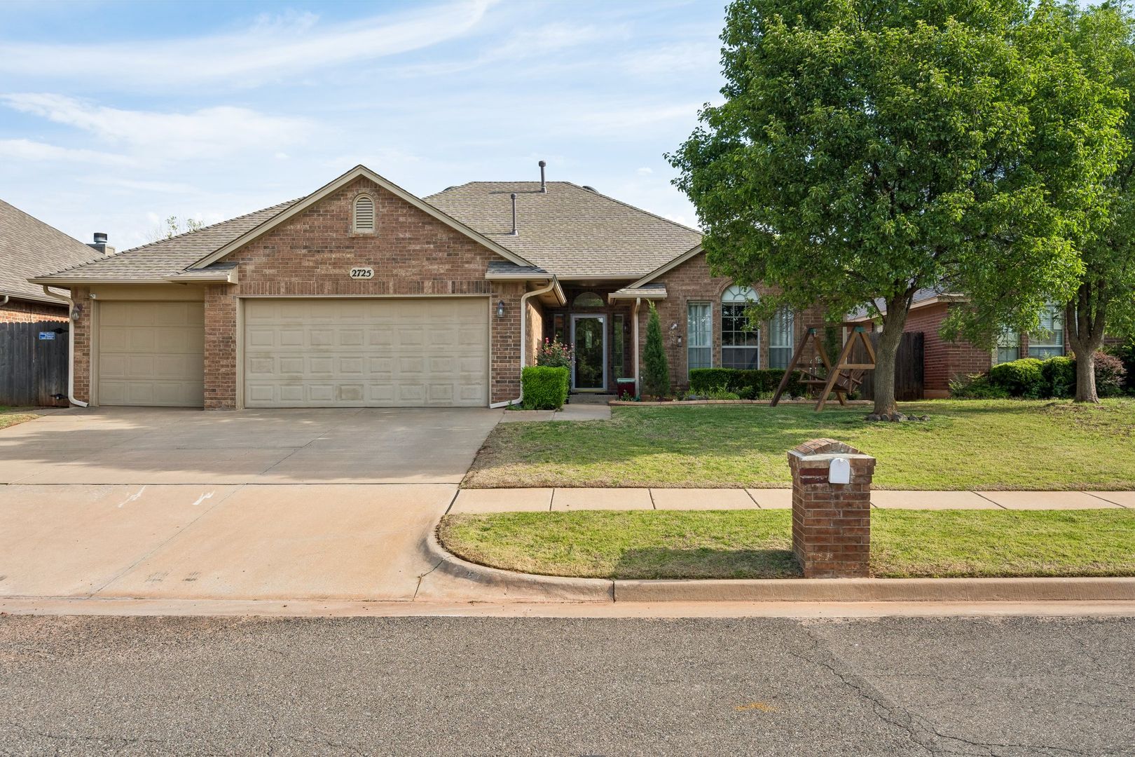 Edmond House: 2725 NW 166th St