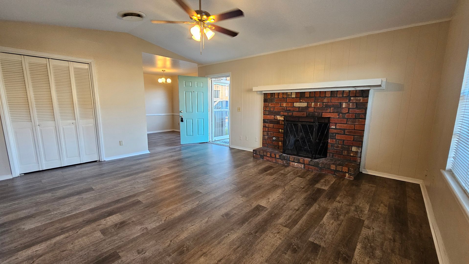 Tulsa Apartment: 3220 E 47th st