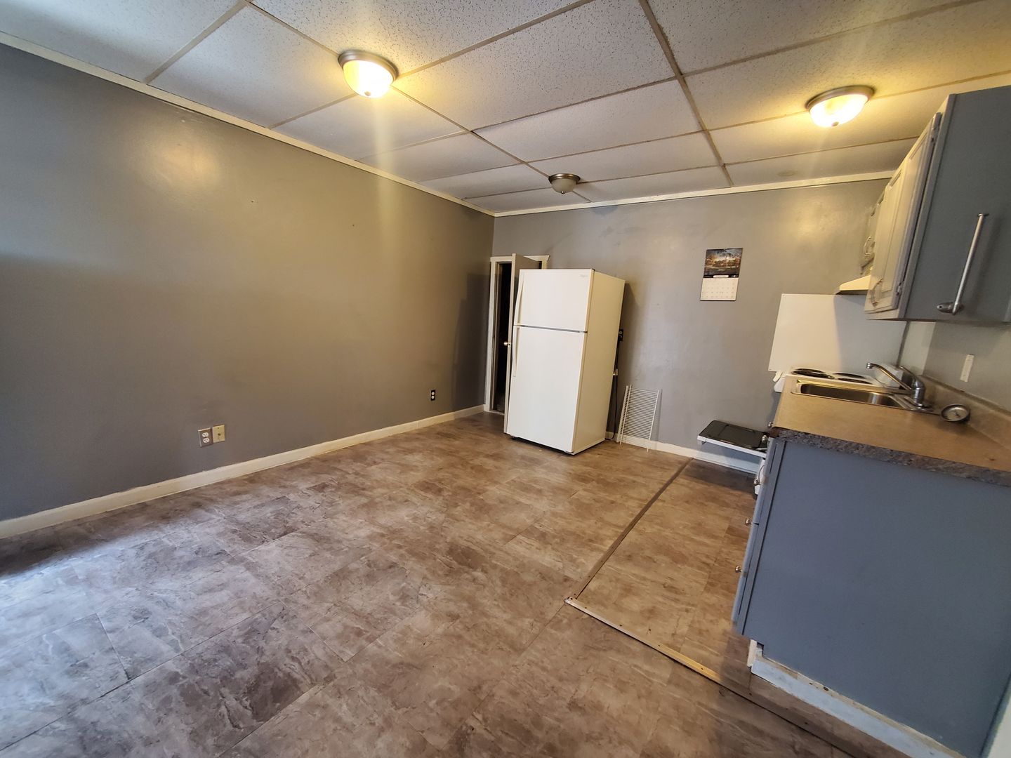 Claremore Apartment: 104 S Moore Street