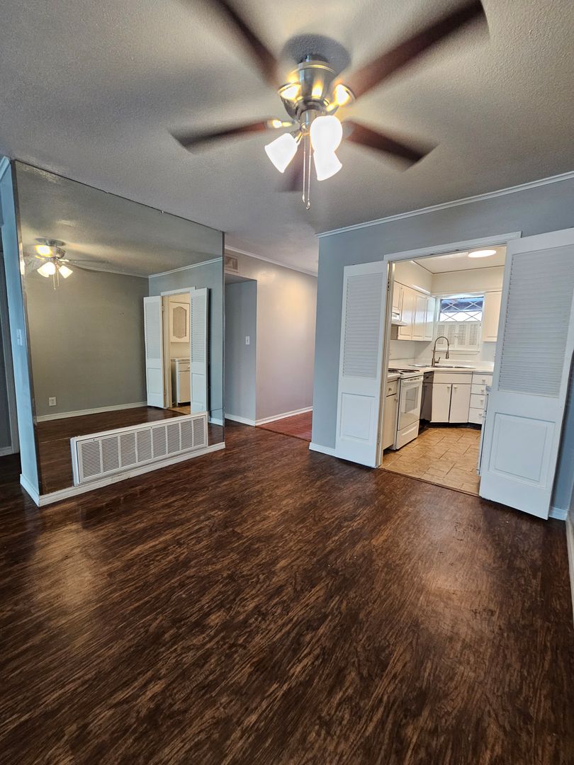 Tulsa Apartment: 1309 East 21st