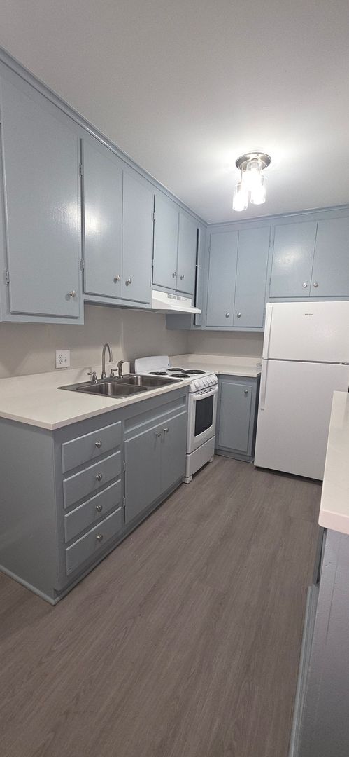 Tulsa Apartment: 1420 S Trenton Ave