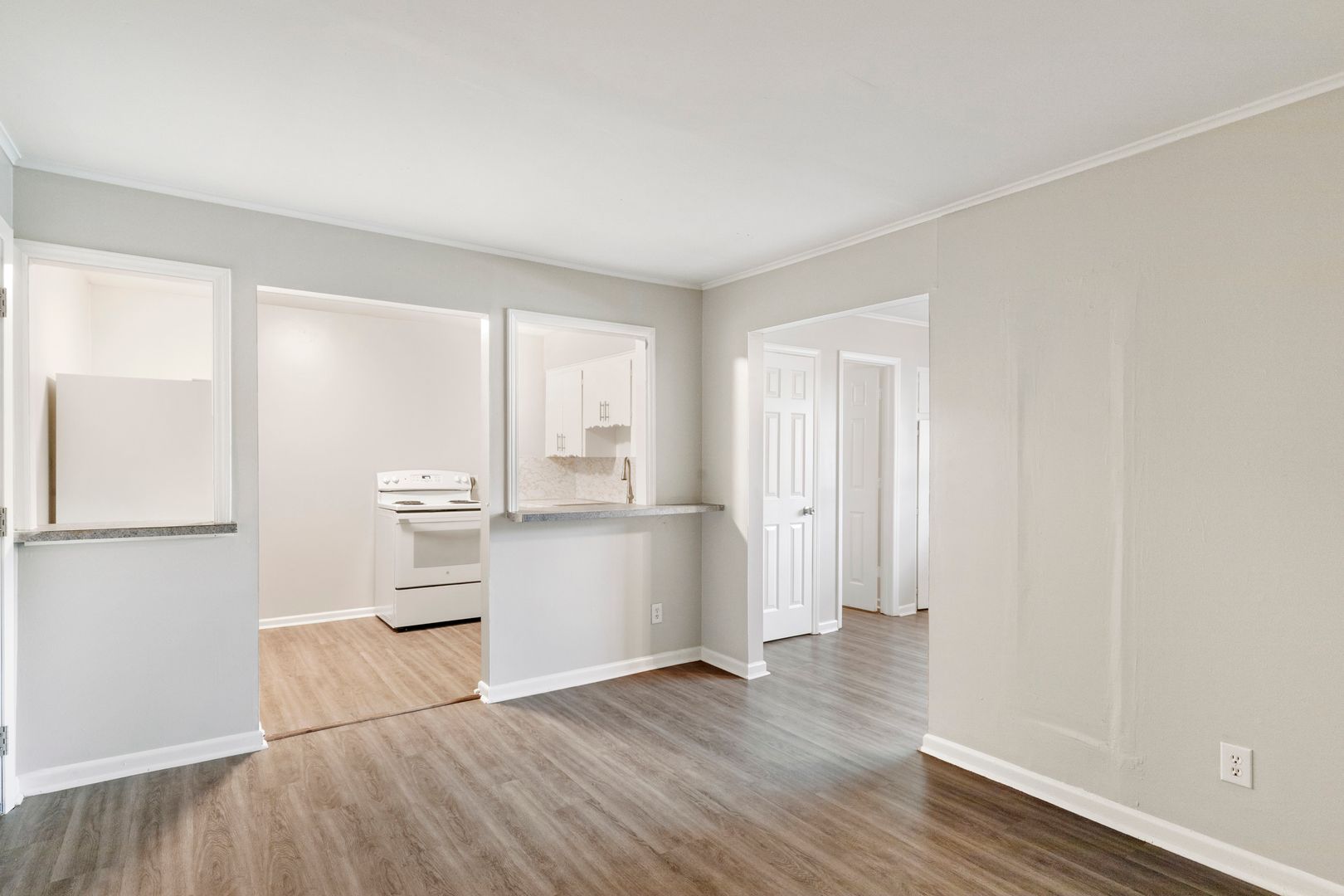 Tulsa Apartment: 5323 East 12th st