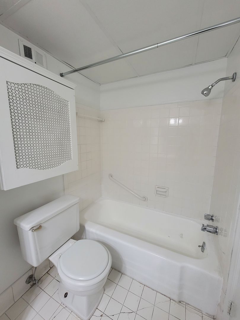 Tulsa Apartment: 1309 East 21st