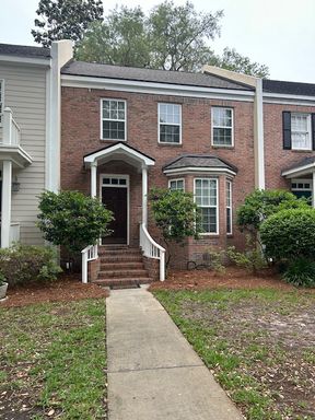 798 Mallery Street, #31, St Simons Island, GA 31522