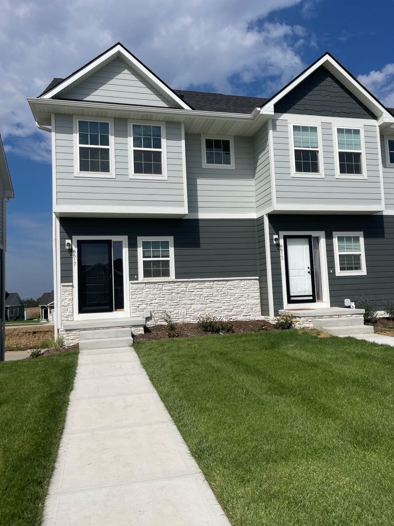 Bellevue House: 4617 Leawood Ct.