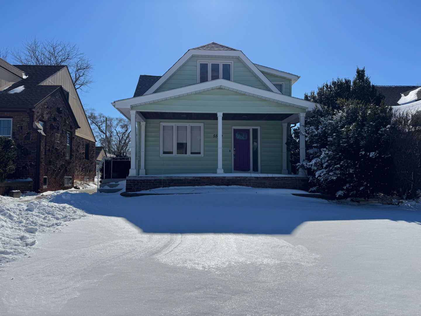 Omaha House: 5549 Mason St