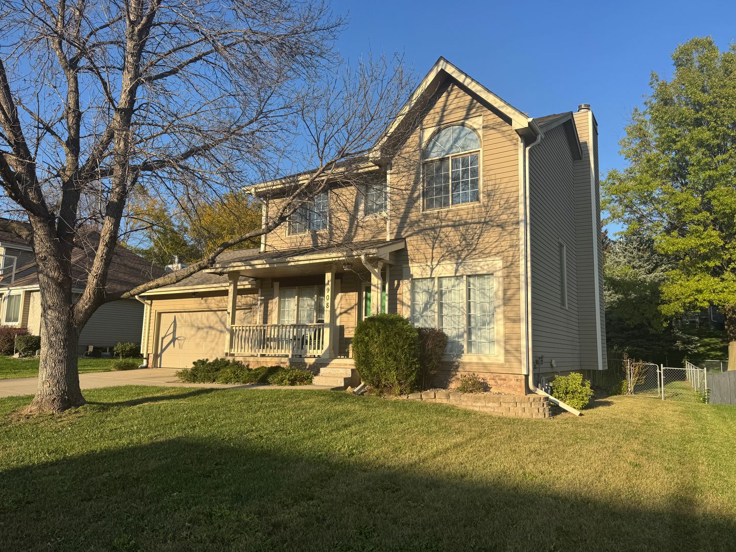 Papillion House: 1908 Franklin Dr