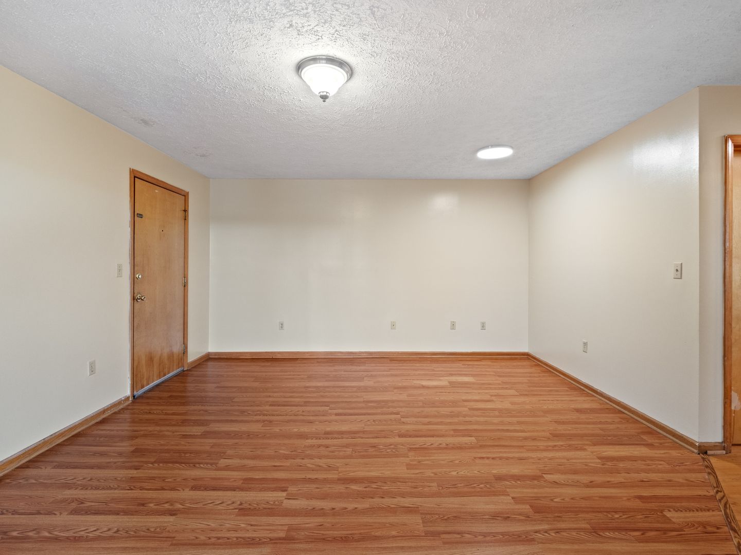 Collinsville Apartment: 115 Belva Lane