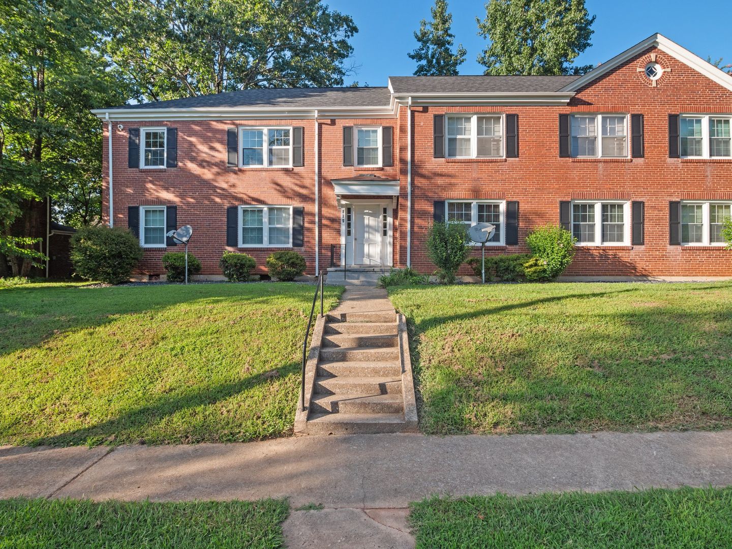 Martinsville Apartment: 509 Monroe St