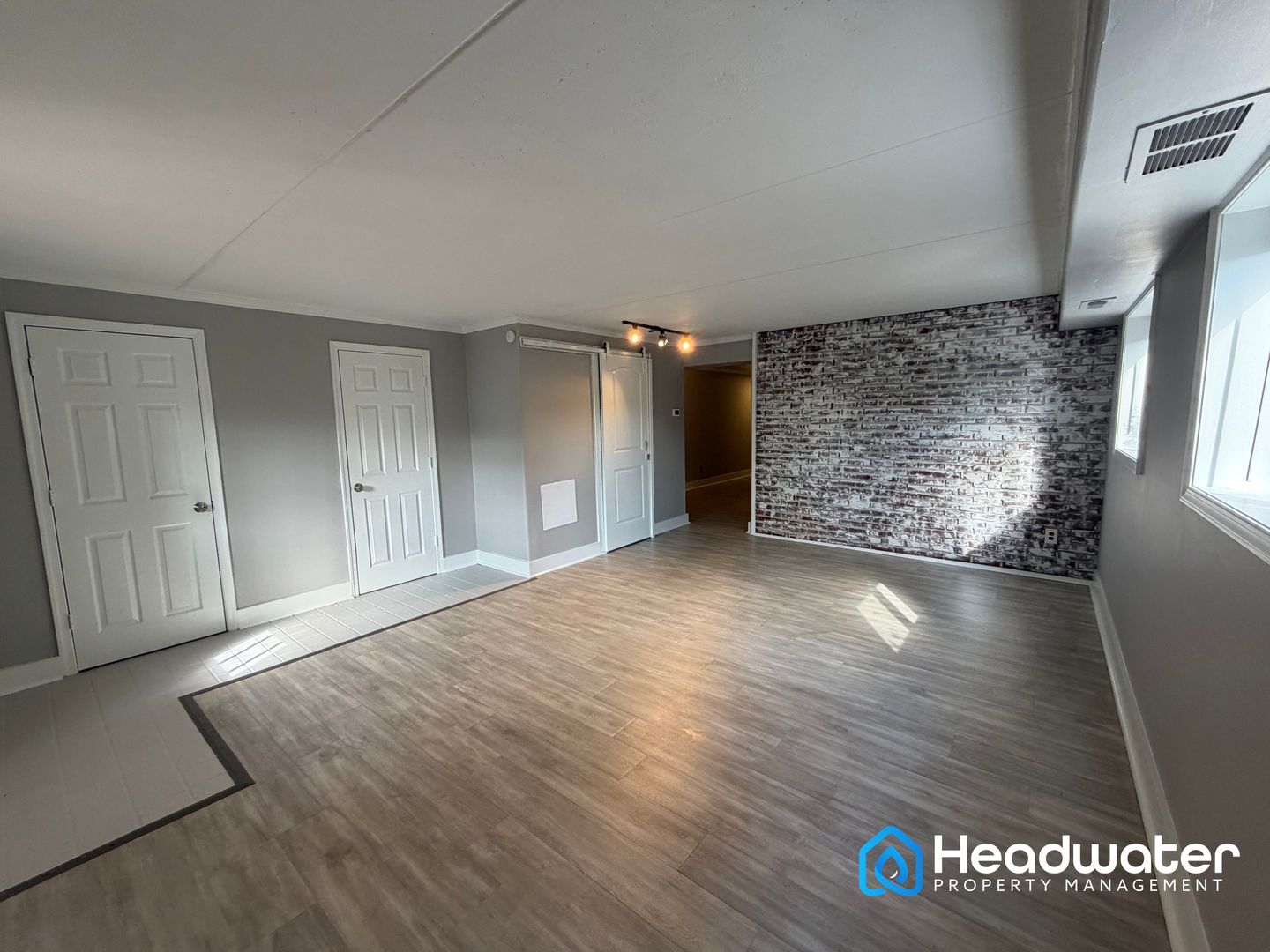 Media Apartment: 60 State Road