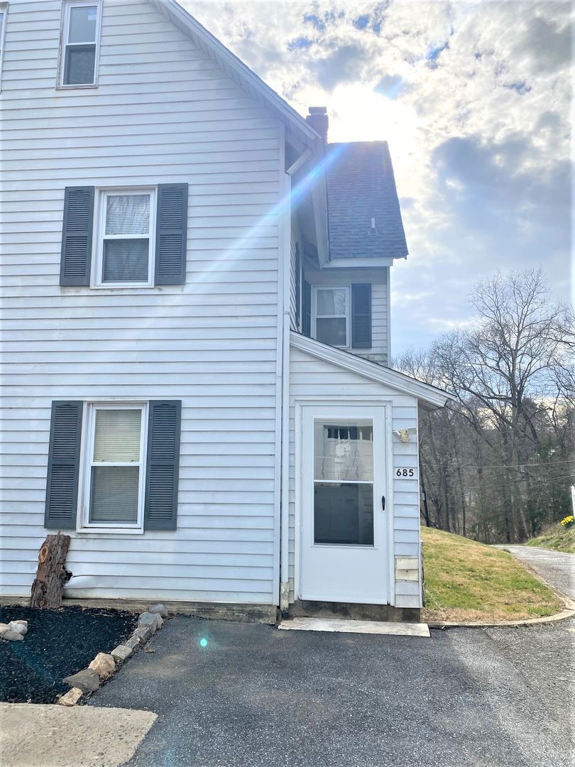 Glen Mills House: 685 Concord Road