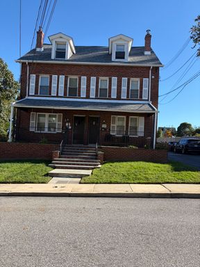 2 Bedroom Apartment – 234 Prospect Ave - B, 2nd Floor, Clifton Heights, PA 19018