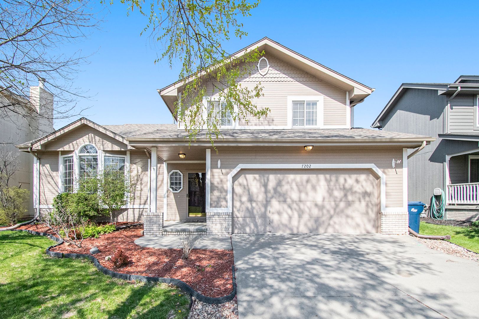 Omaha House: 7202 South 155th Avenue