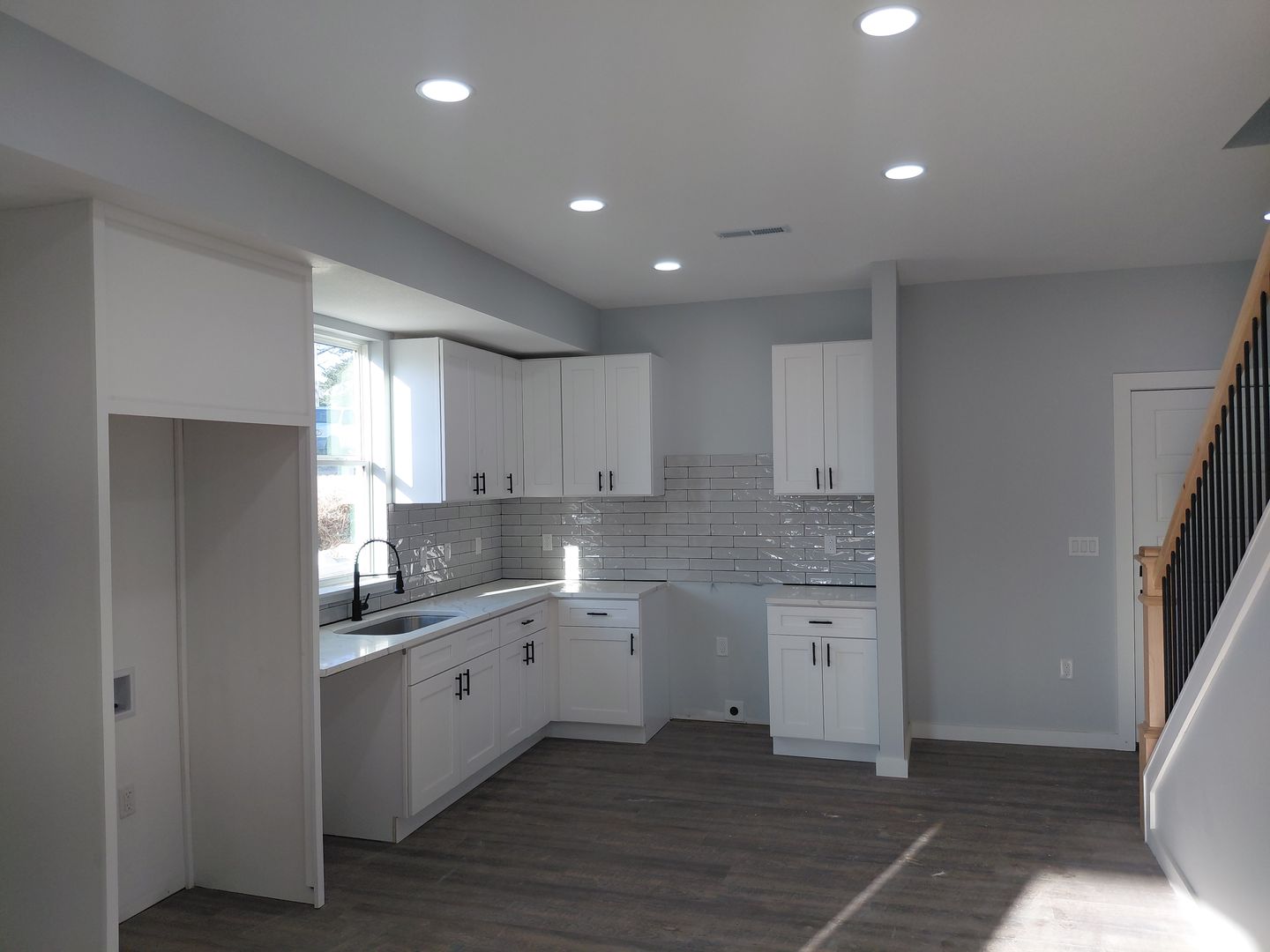 Saint Marys Apartment: 707/709 Maple Street