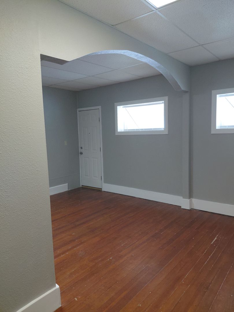 Saint Marys Apartment: 117/119 N 6th Street