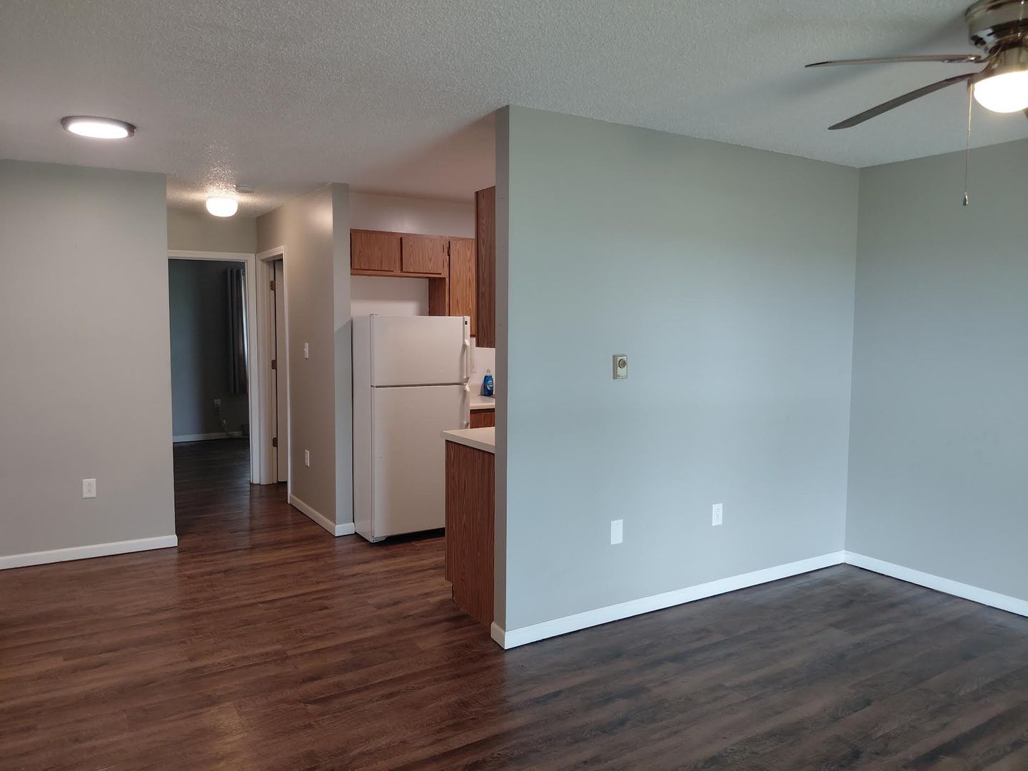 St. marys Apartment: 311 South Grand Ave