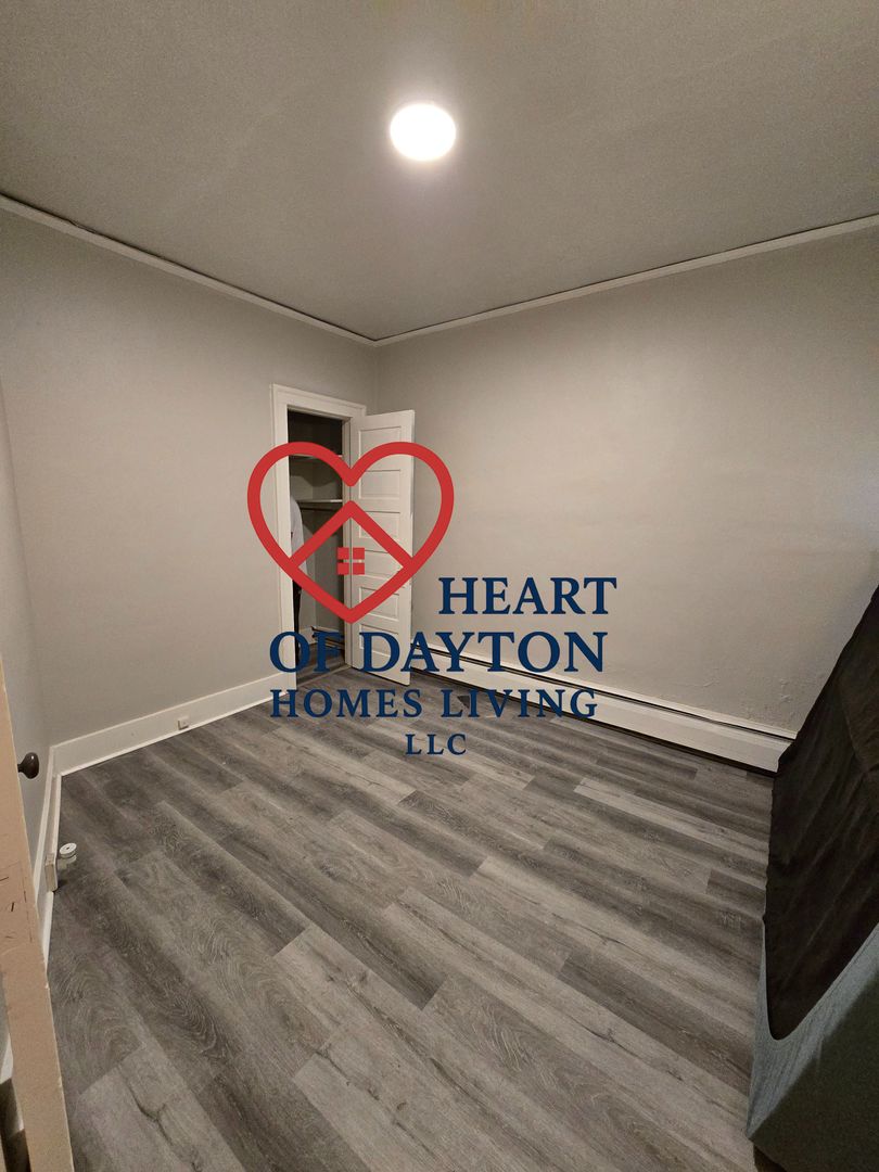 Dayton Apartment: 1734 E 3rd