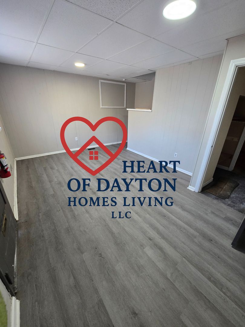 Dayton Apartment: 1736F E 3rd