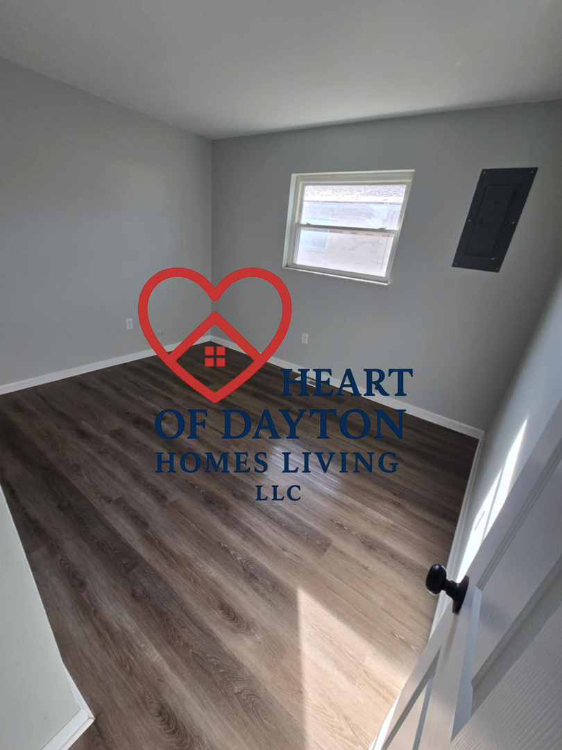 New Lebanon Apartment: 107 Gloria Ave