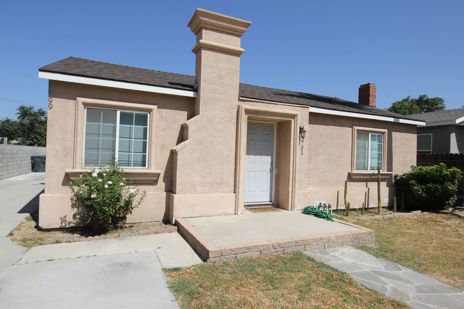 Jurupa Valley Apartment: 3701 Mintern St.