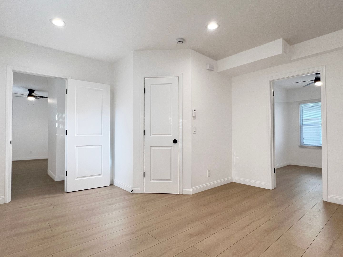 Long Beach Apartment: 2316 -2322 Eucalyptus Ave